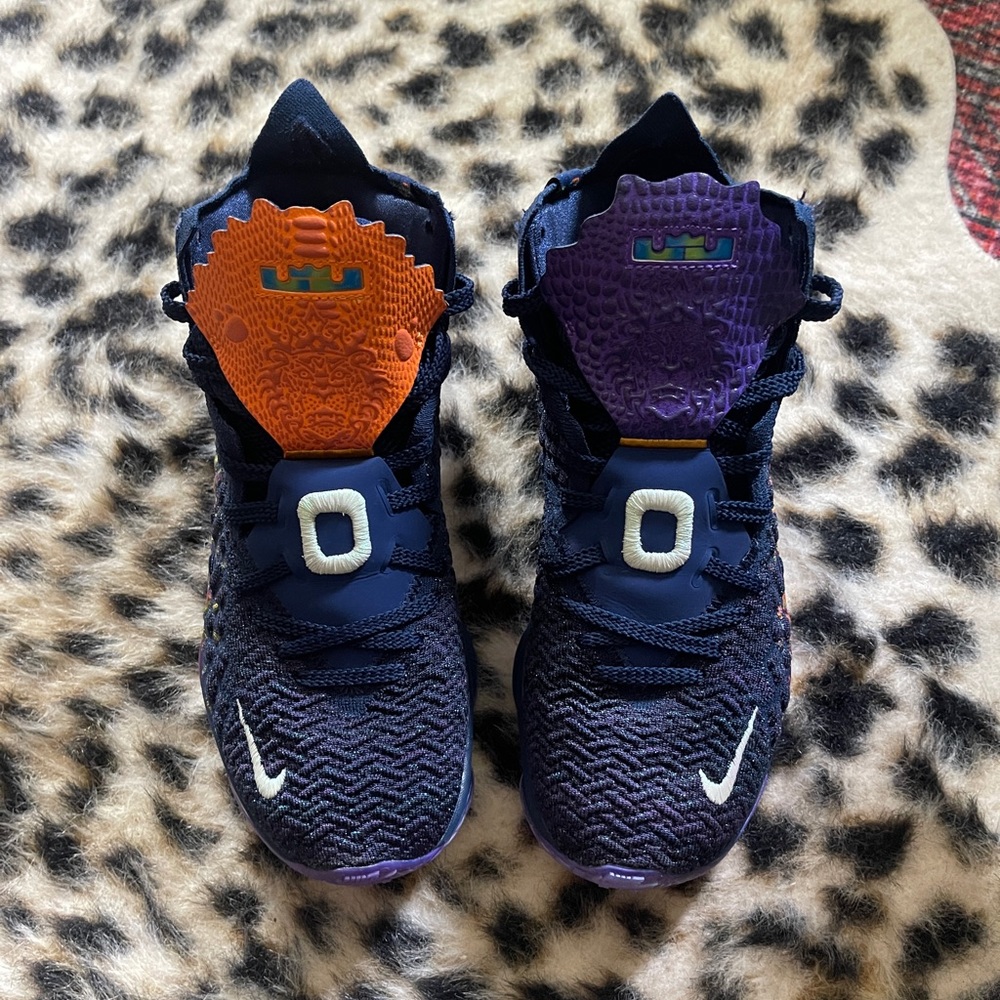 Nike LeBron 17 Monstars